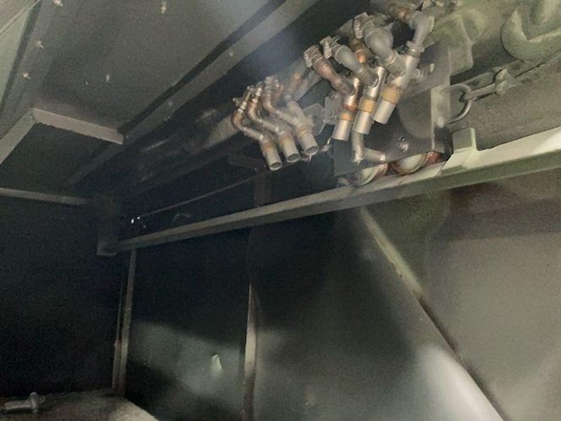ZERO MFG SAND BLAST CABINET  -  BNP 220
