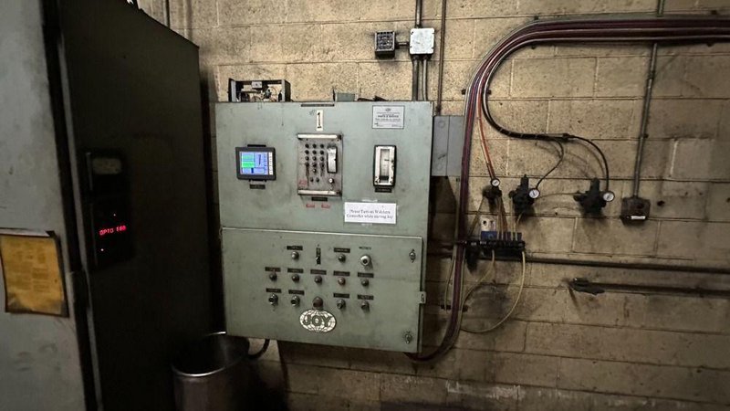 700 HP Joy Centrifugal Turbo- Air Air Compressor, Model TA-30