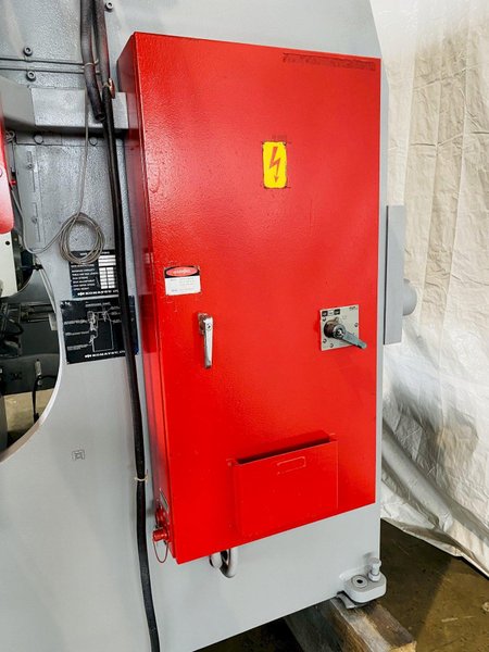 175 TON X 13&#039; KOMATSU MODEL PHS160 HYDRAULIC PRESS BRAKE. STOCK # 0631520