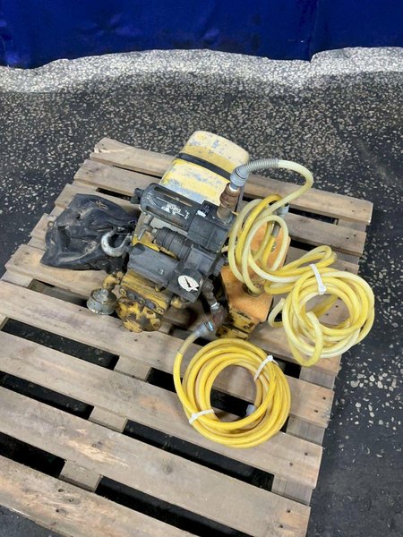 YALE 1/2 TON HOIST  -  KAL-1/2-10LG25S1SR