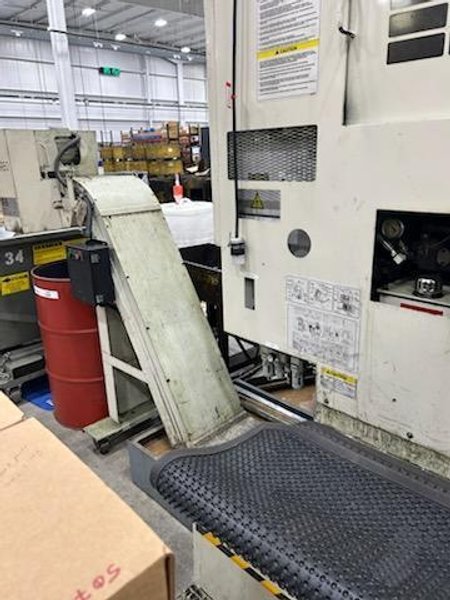 Okuma MC-V4020 VMC, 2005 – Chip Conveyor, 15,000 RPM 32 Slot Tool Changer