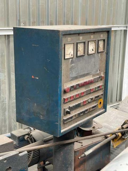 KIESERLING MODEL WDH 20/30 BAR PEELING MACHINE (14079)