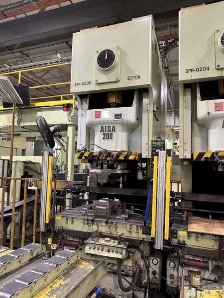 (3) 220 TON AIDA PRESS LINE, W/ STOCK FEEDER &amp; TRANSFER SYSTEM: STOCK #22200