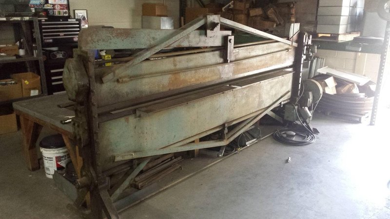 5′ x 20′ Linde CM250 CNC Plasma, 1990 – 65 Amp Hypertherm Powermax 65