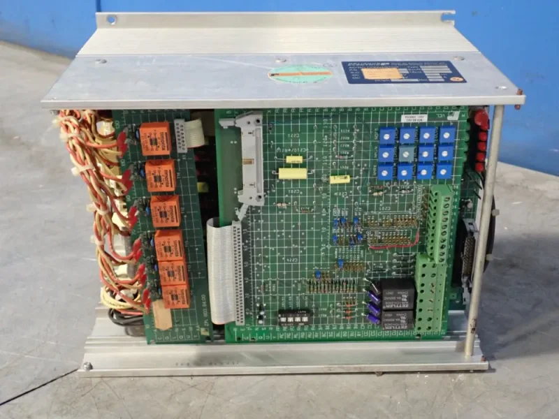 RELIANCE ELECTRIC 30 AMPS AC/DC CONVERTER   -  S6R 8503