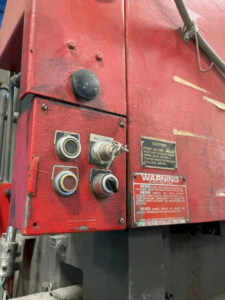 HYDRA TOOL COMPANY PRESS BRAKE  -  150 G