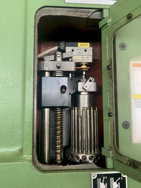 49&quot; KOVOSVIT MAS V0-50 RADIAL ARM DRILL. STOCK # 0872924