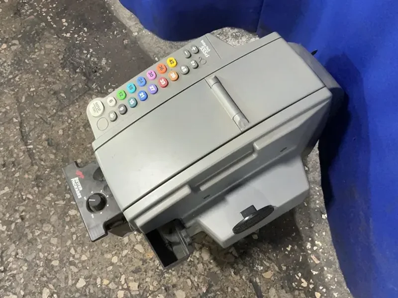 BETTER PACKAGES 4 AMPS TAPE DISPENSER  -  555ES