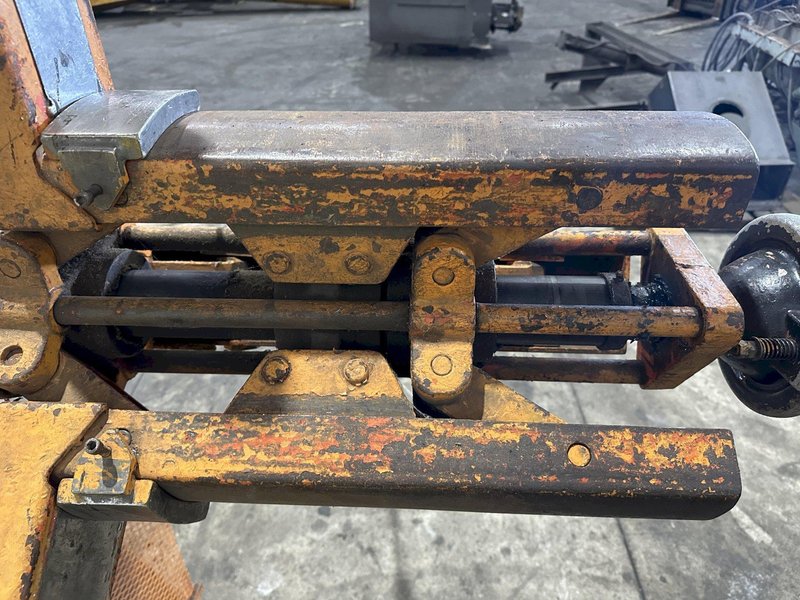 2500 LBS X 24&quot; COOPER WEYMOUTH DOUBLE END PULL-OFF COIL REEL UNCOILER: STOCK #22620