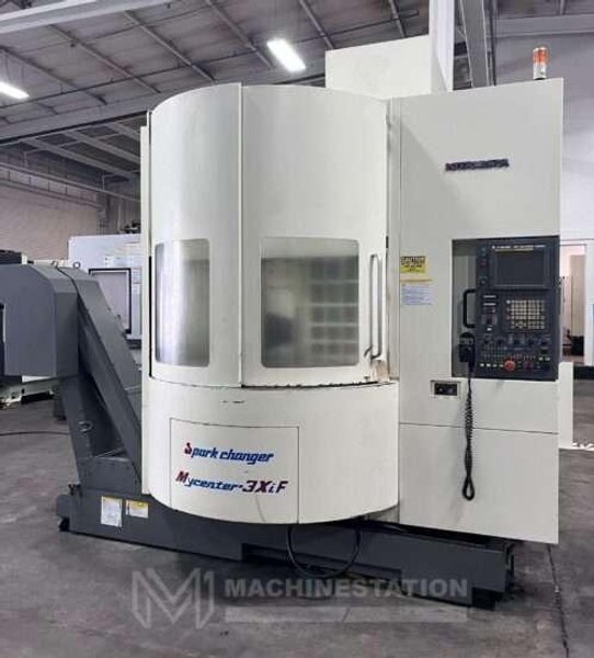 Kitamura MyCenter 3XiF Spark Changer CNC Vertical Mill