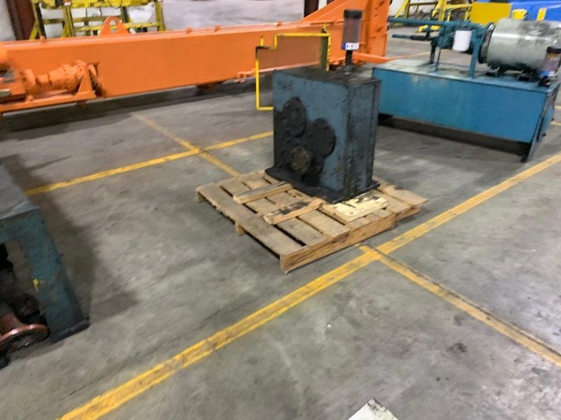 80" x 1/2" Bradbury Roll Feeder