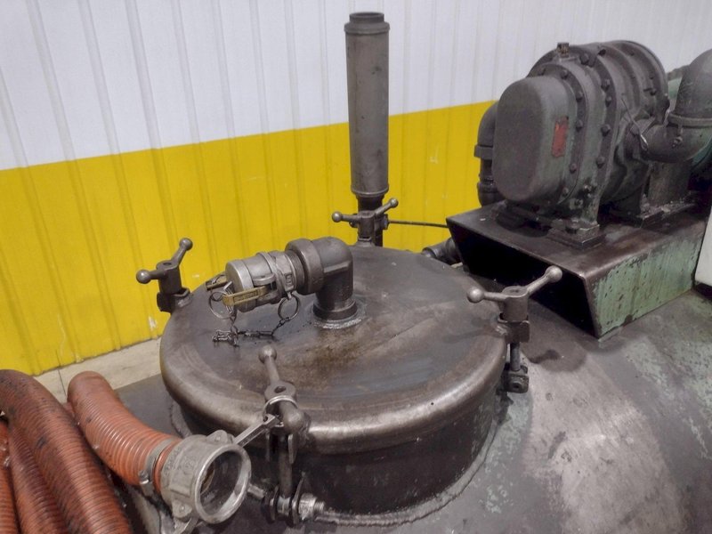 PORTABLE OIL PUMP CART W/ TANK: YOBRO #25282