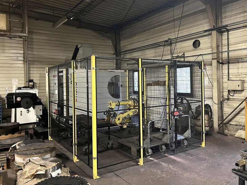 Huron K3X8F X: 780 - Y: 700 - Z: 500 mm CNC