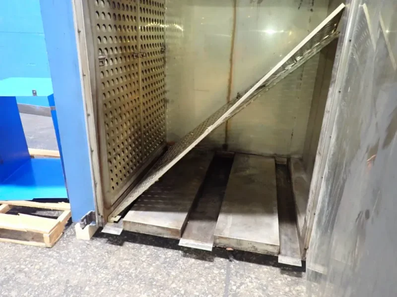 GRUENBERG OVEN COMPANY, INC. 48" X 54" X 72" OVEN  -  T25HN96055
