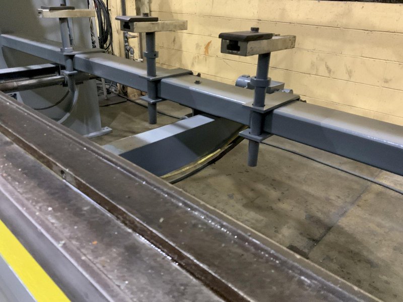 240 TON X 10' BETENBENDER HYDRAULIC PRESS BRAKE: STOCK #80836