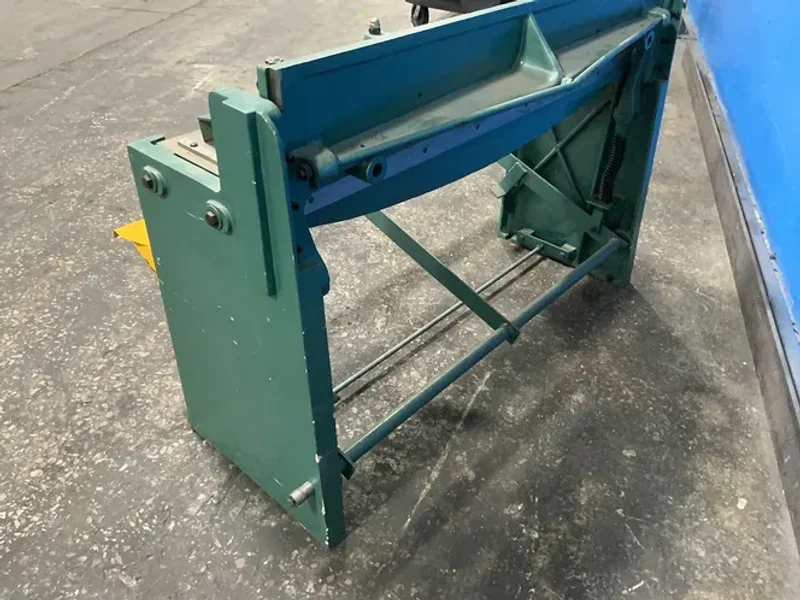 GRIZZLY 52” X 18 GA MILD STEEL FOOT SHEAR   -  G5772
