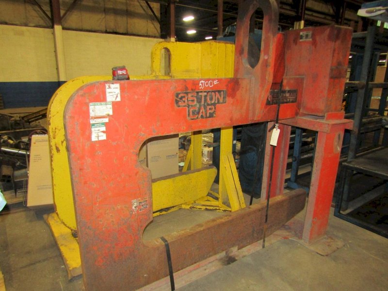 35 TON BUSHMAN #624 COIL C-HOOK