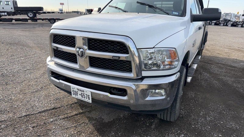 2018 Ram 2500 Crew Cab Utility Truck with Service Body – 4×4 Work Truck, Contractor Bed, Tool Compartments, Heavy-Duty Pickup