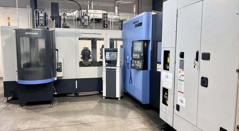 2022 Used DN Solutions NHP5000 Doosan CNC Horizontal Machining Center with 12 Station Doosan LPS 5000 Pallet Pool For Sale
