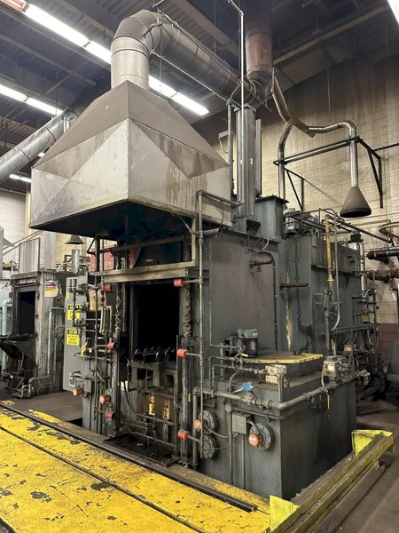 1950 DEGREE SURFACE COMBUSTION ALLCASE 3-30-48-30 GAS FIRED FURNACE: STOCK #20710