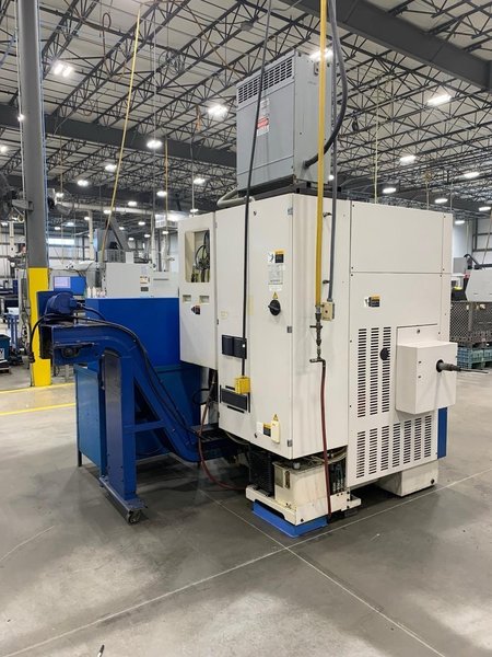 Daewoo Lynx 200GL CNC Lathe, 1999 – Parts Catcher, Tool Presetter, Chip Conveyor