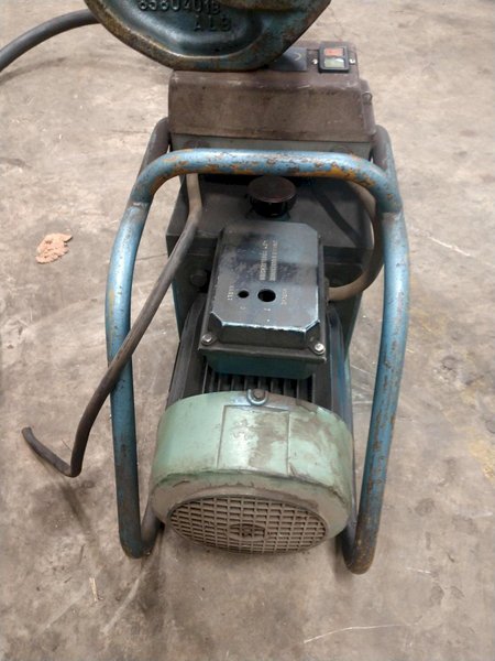 35 TON CLEVELAND PORTABLE HYDRAULIC PUNCH WITH POWER UNIT: STOCK #12521