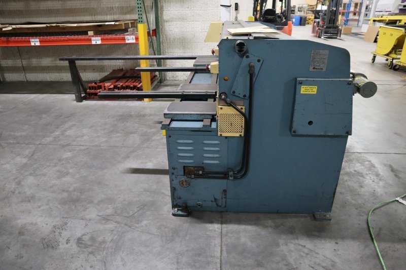 Amada S-2532 8&#039;x11 Gauge Hydraulic Shear, Front Operated Power Backgauge, Squaring Arm- Auction Item