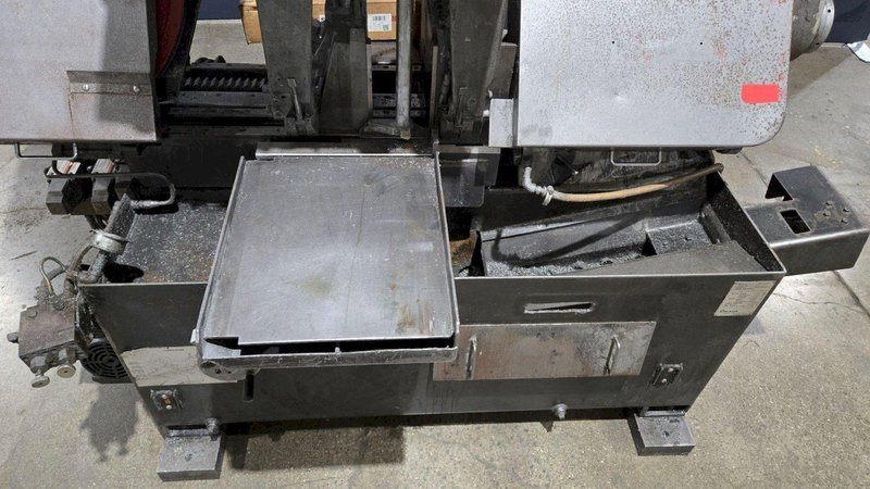 AMADA HA-400 HORIZONTAL BANDSAW USED
