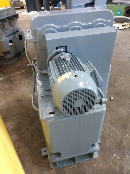 3" BRONX MODEL #CR6 TUBE &amp; PIPE 6 ROLL ROTARY STRAIGHTENER: STOCK #14364