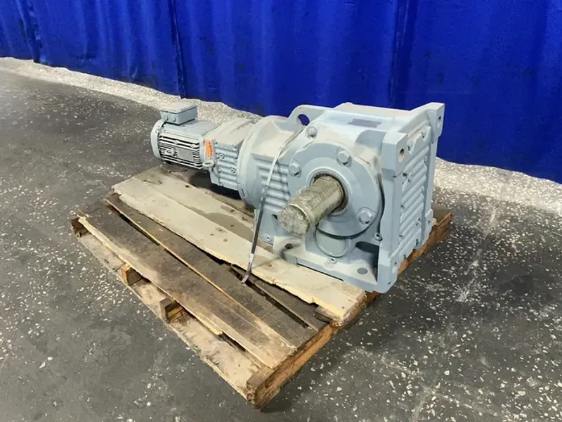 SEW-EURODRIVE 3 HP GEAR DRIVE
