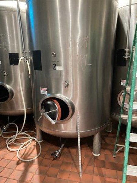 863 Gallon Kaspar- Schulz Stainless Steel Tank, 1989 – CIP