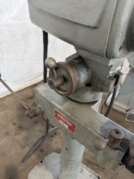 2-1/2" STERLING DRILL POINT GRINDER. STOCK # 0221926
