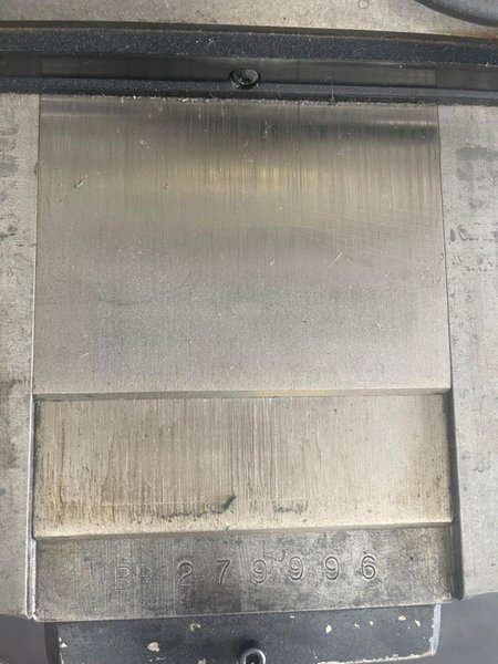 BRIDGEPORT SERIES 1 2HP 9"x48" VERTICAL KNEE MILL