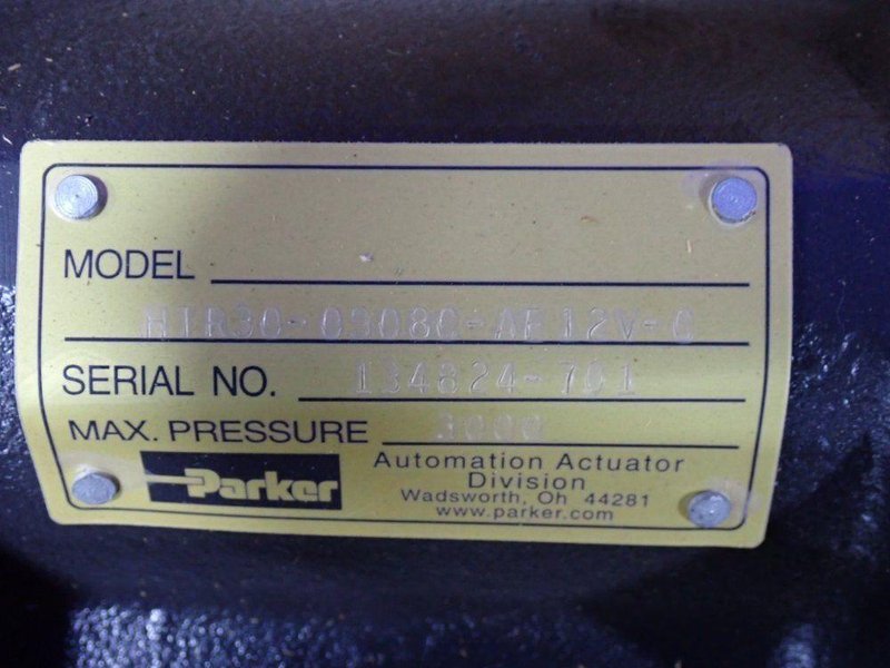 PARKER 3000 PSI HYDRAULIC RACK AND PINION ROTARY ACTUATOR  -  HTR30-0908C-AE12V-C