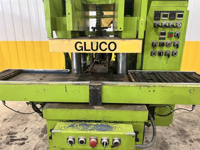 40 TON GLUCO MODEL #HVS40 HORIZONTAL INJECTION MOLDING MACHINE: STOCK #20108