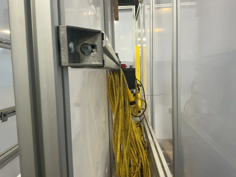 TEMPORARY MACHINE ENCLOSURE
