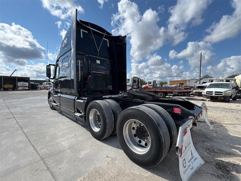 2024 Volvo VNL64T860 4V4NC9EHXRN656677