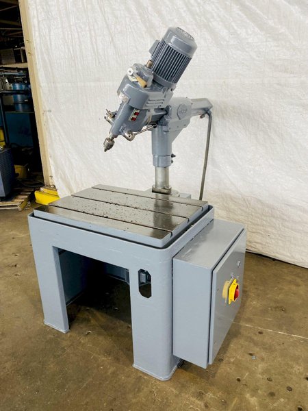 DONAU DR13 RADIAL ARM DRILL PRESS. STOCK # 0103722