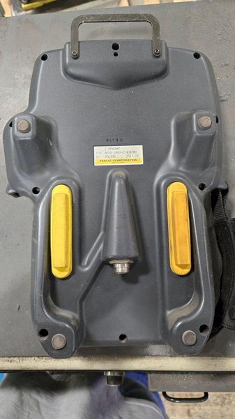 FANUC M-16IB/20 + R-J3IB ROBOT ARM AND CONTROL PANEL USED