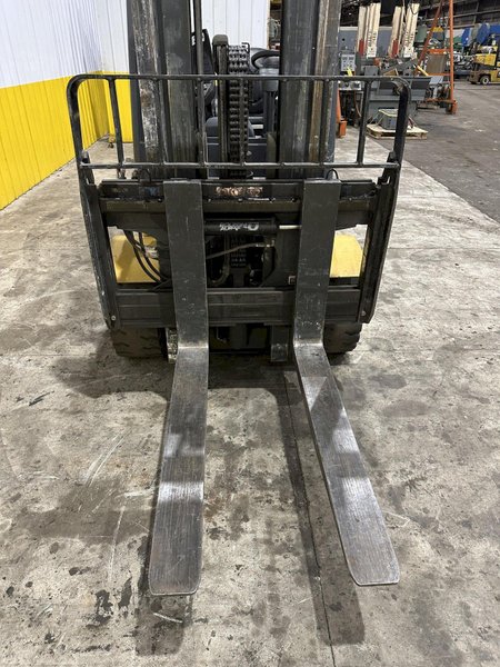 11,000 LBS CAT MODEL #2ET11000 ELECTRIC FORKLIFT, NEW 2019: STOCK #22687