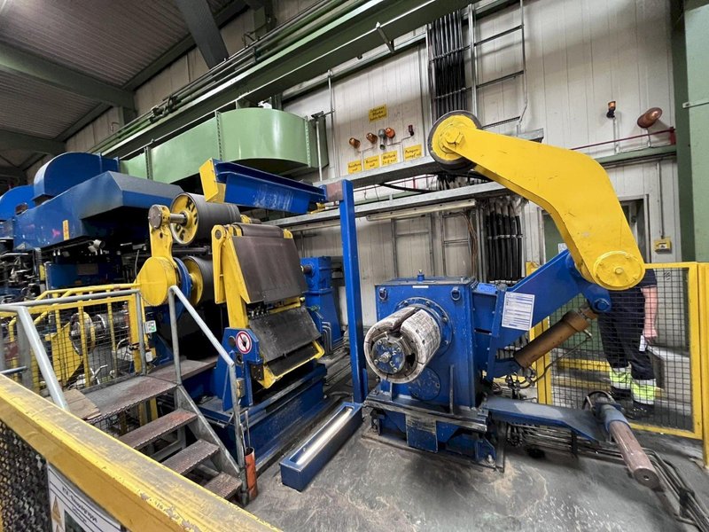 RTK 20 HI COLD ROLLING MILL, REVERSING TYPE 20-H-220-450 MFG 2004, SUNDWIG DESIGN