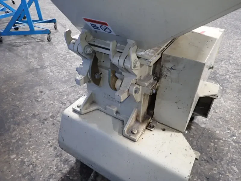 NISSUI CORP 2 HP GRANULATOR  -  FNSK-15