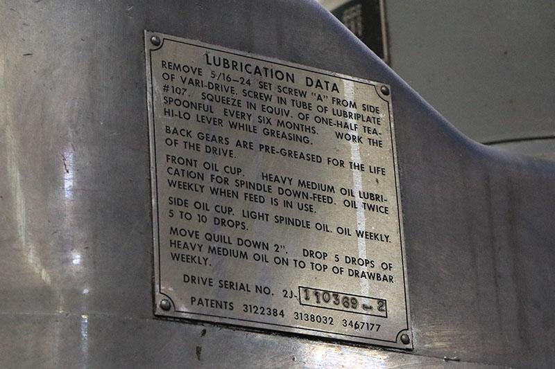 BRIDGEPORT Vertical Milling Machine, Model SERIES I