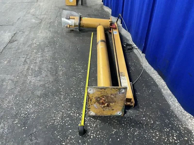 CONTRX 1/4 TON JIB CRANE