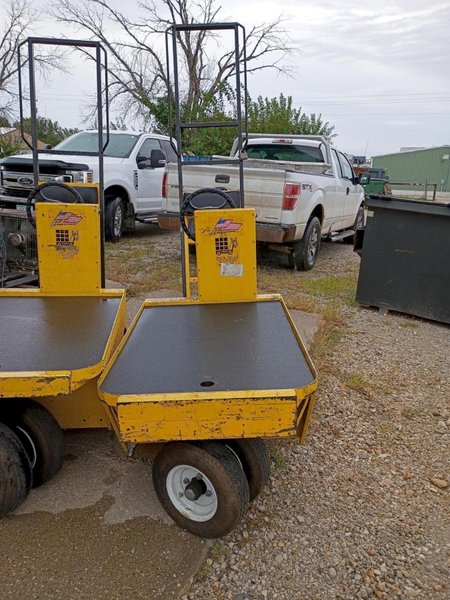 1 - PREOWNED 2016 PACK MULE SC-775-6CA Maintenance Cart - Versatile Transport Solution