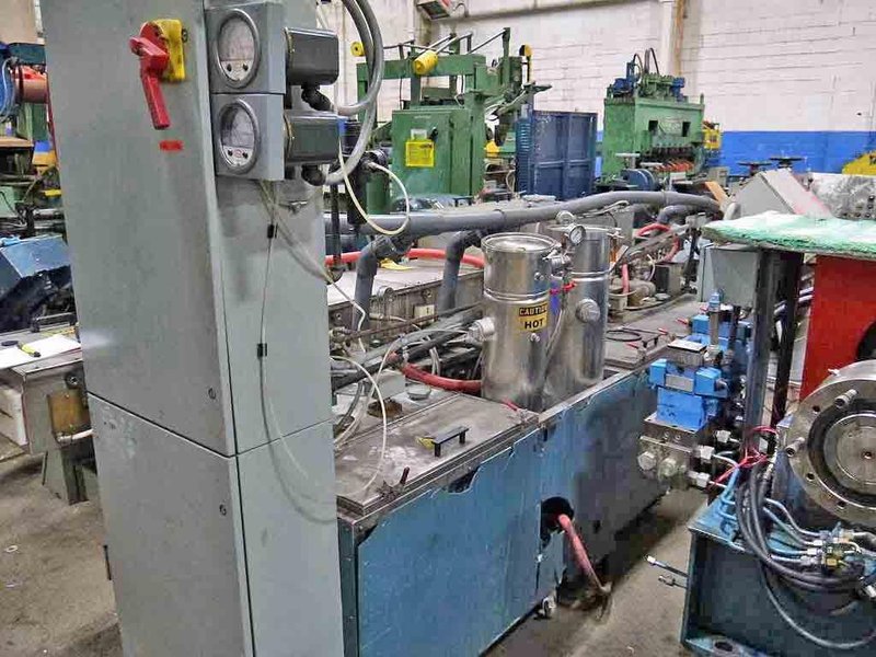 Strip Cleaning System, Bathy's