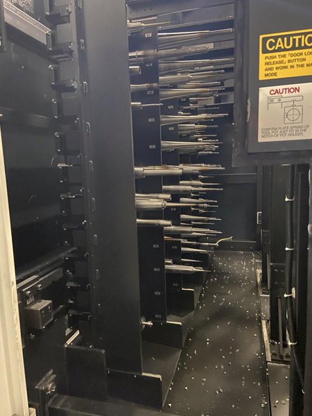 Makino MCC2013VG 5-Axis CNC Horizontal Machining Center For Sale - 2015