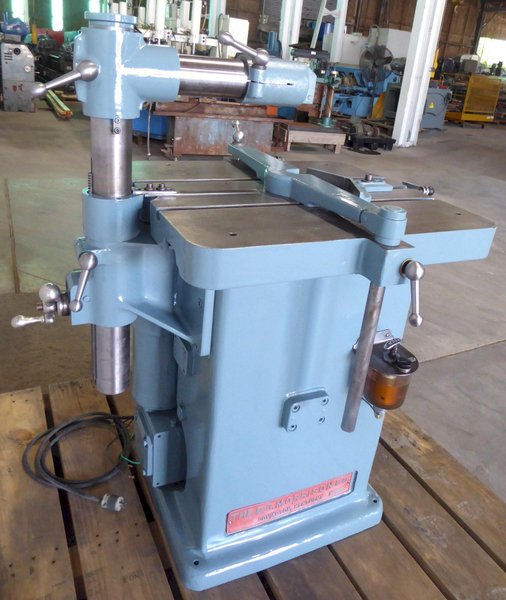 1-1/4" W. x 9" L., Morrison Keyseater 1/16" to 1-1/4" Capacity, Reconditioned