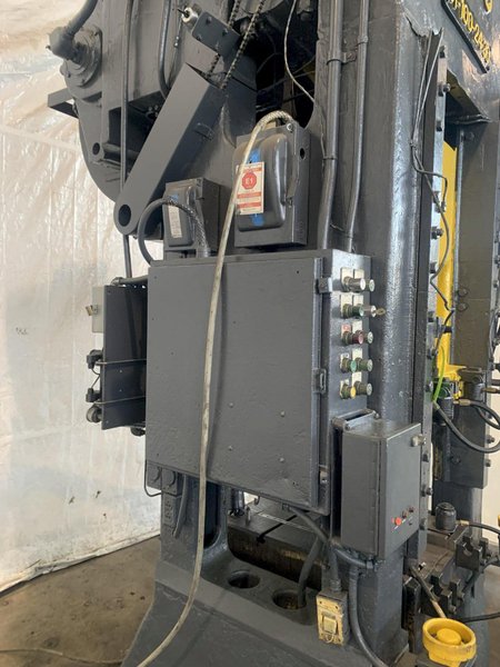 100 TON BLISS S1-100-24-30 STRAIGHT SIDE PRESS. STOCK # 1263020