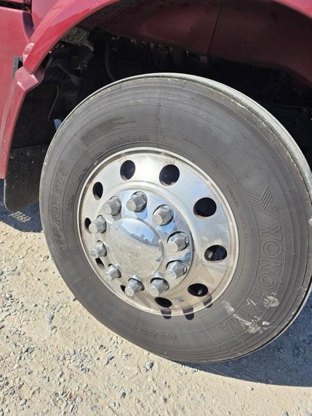 PETERBILT 567 - Trucks